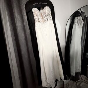 Justin Alexander Wedding Dress “HOPE” - Sz 16